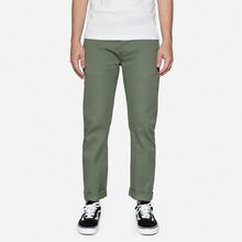 Load image into Gallery viewer, Selvedge Chino CH-22x - Olive

