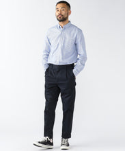 Load image into Gallery viewer, Pleated Twill Trousers - Navy
