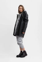 Load image into Gallery viewer, Stockholm Raincoat - Black
