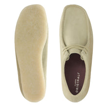 Load image into Gallery viewer, Wallabee - Maple Suede
